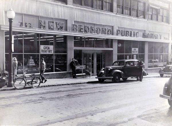 1940 s New Bedford Public Market - www.WhalingCity.net